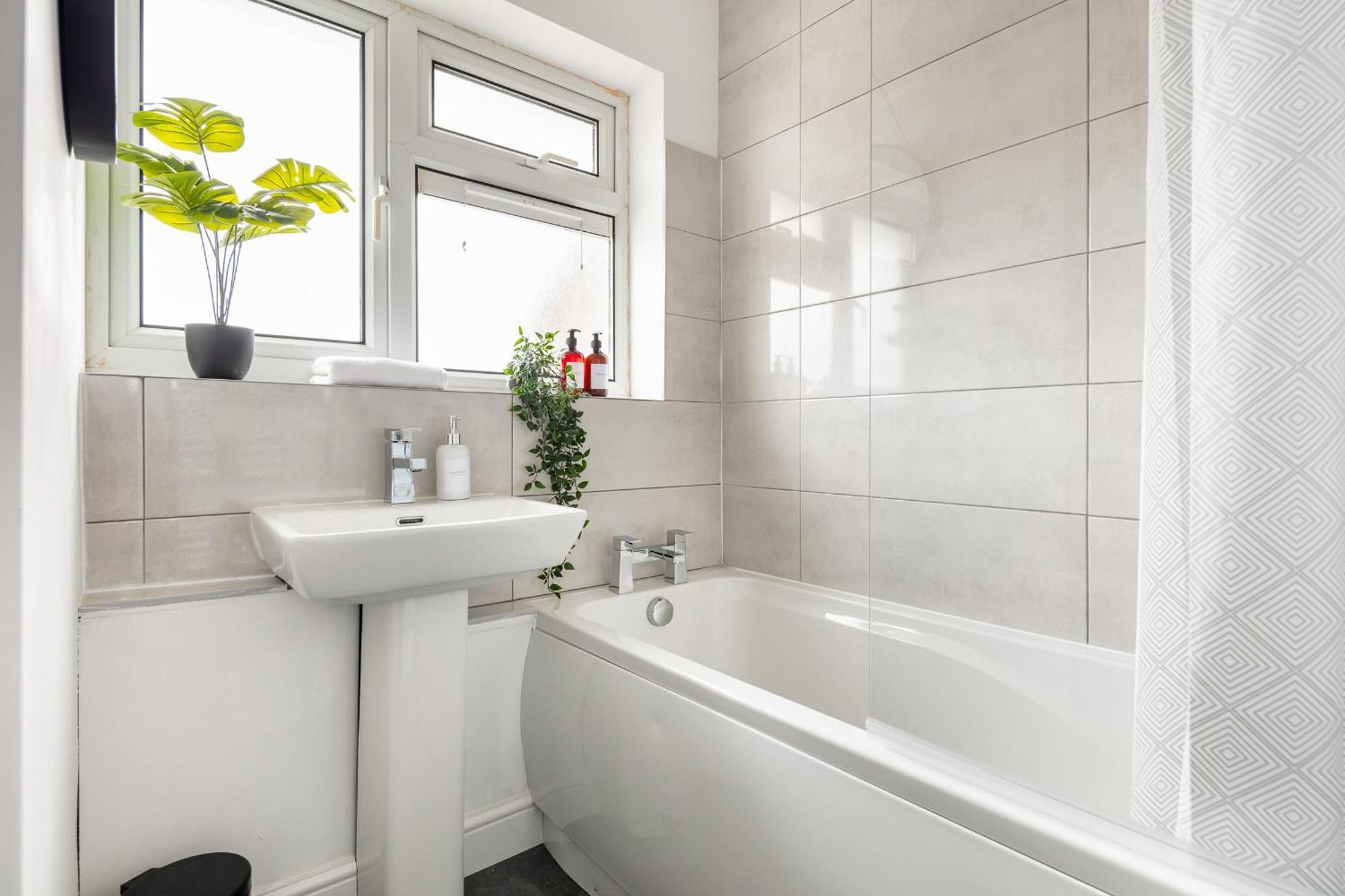 Kent Haven - 3 Bed House, Games Room And Parking Gravesend Kültér fotó